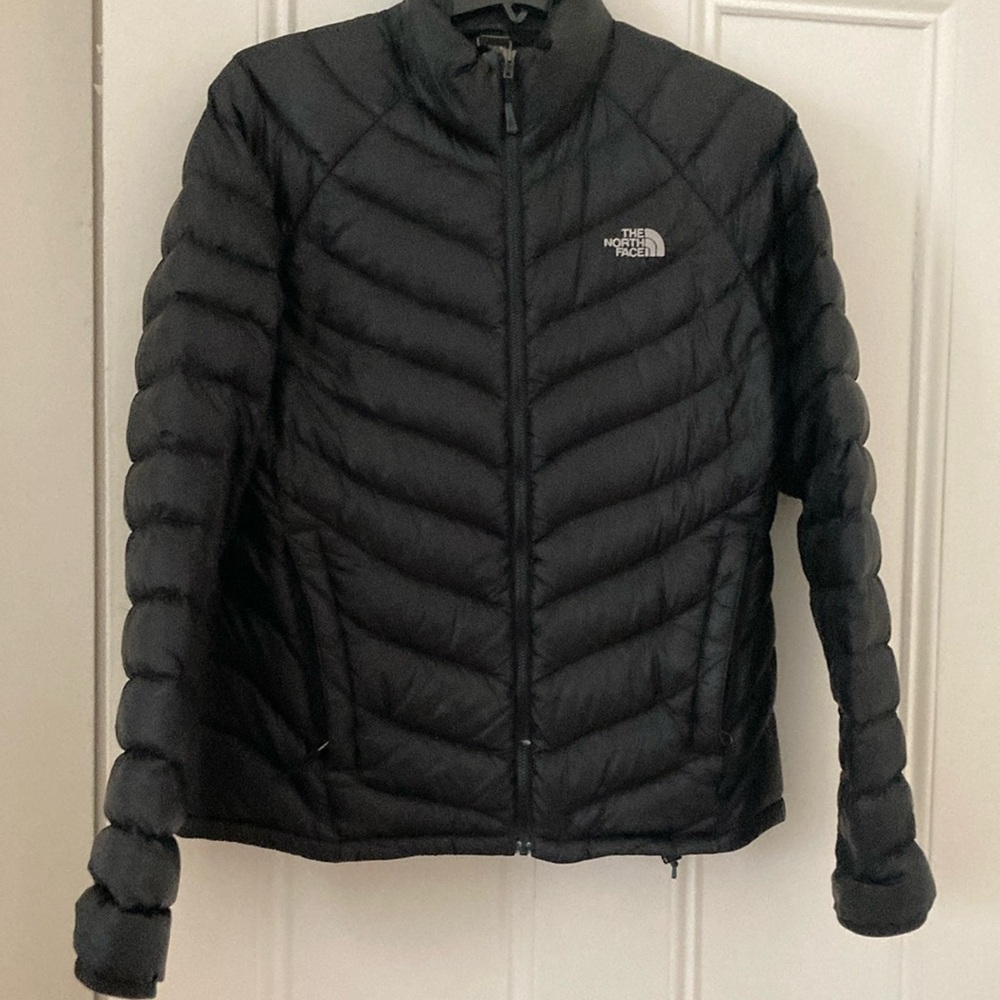 The North Face puffer jacket lightweight, from smoke free home